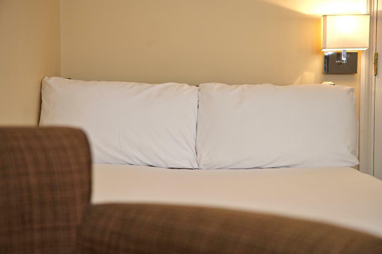 Sir Christopher Wren Hotel Windsor Chambre photo